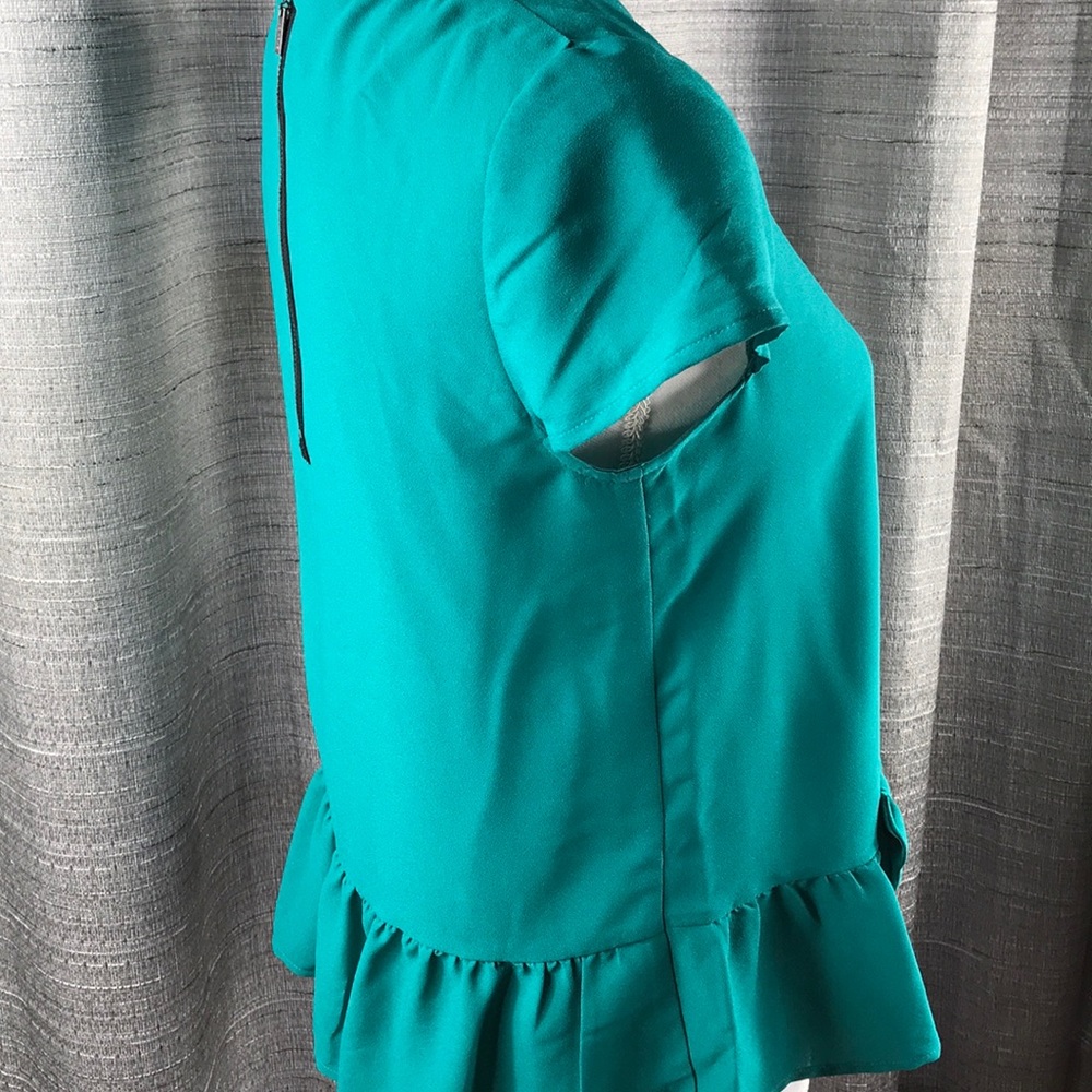 SALE 🙌🏻 Teal Peplum Eric + Lani Blouse - Picture 3 of 6